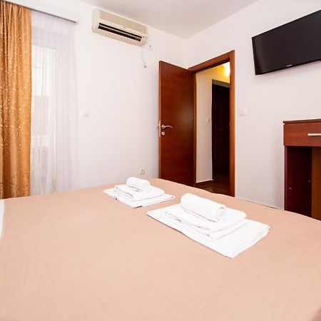 Ipera Apartment Budva Bagian luar foto