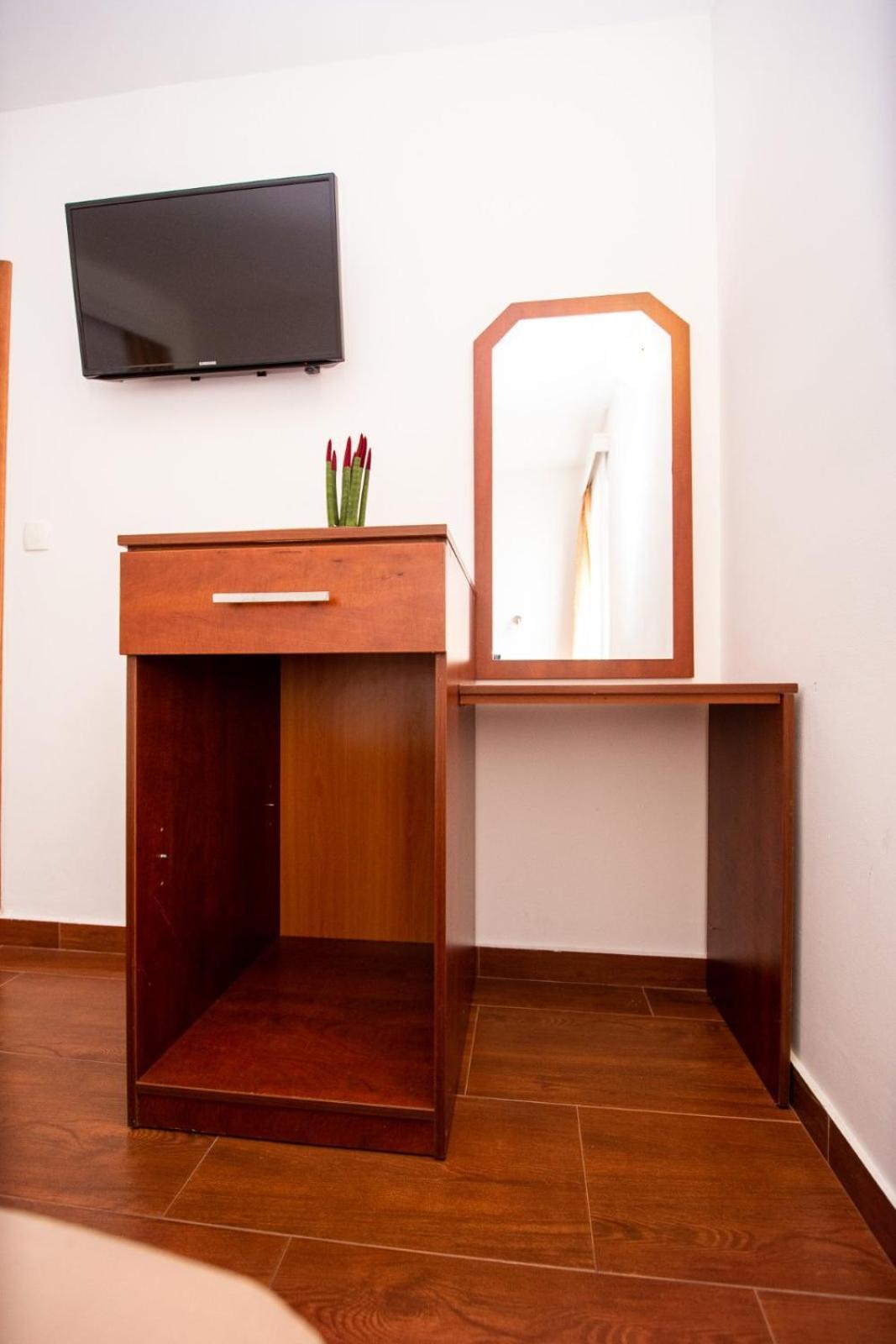 Ipera Apartment Budva Bagian luar foto