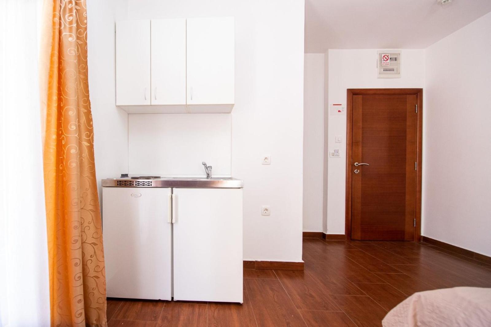Ipera Apartment Budva Bagian luar foto